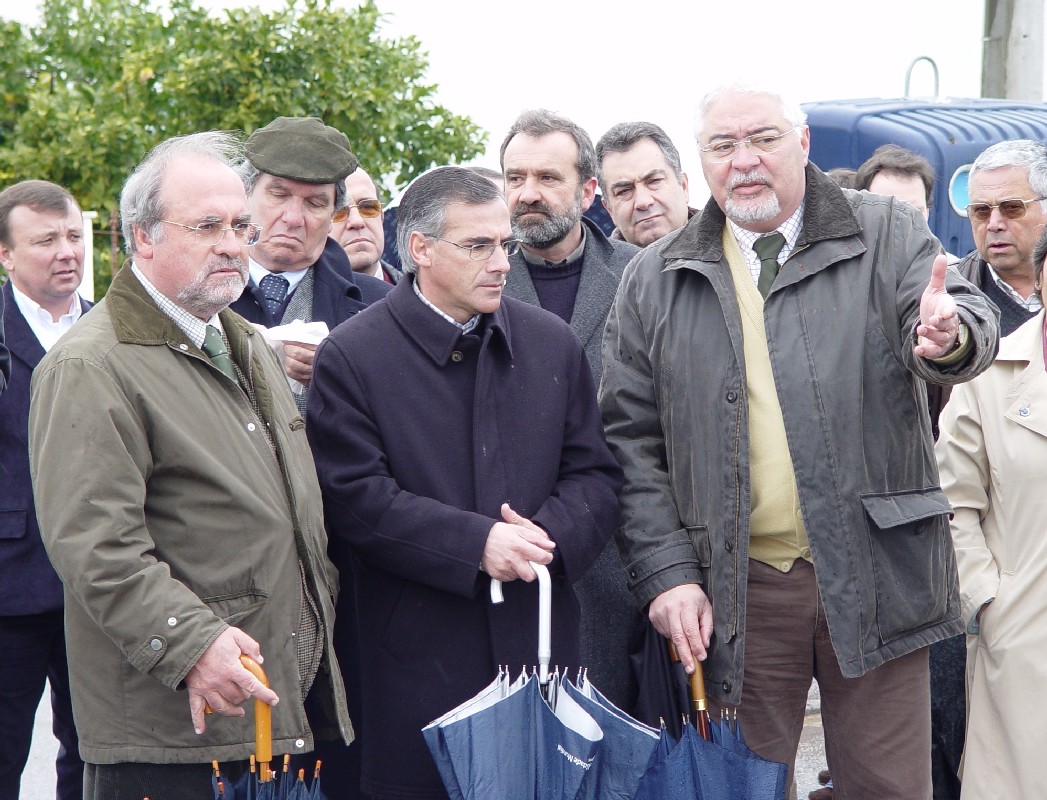 Visita da AME à Freguesia da Torre de Coelheiros, em destaque os Srs. Presidentes da AME, CME e Junta de Freguesia da Torre.