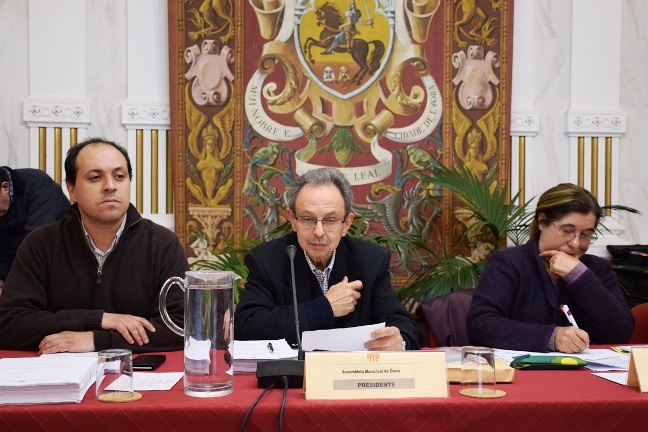 Imagem da constituição da Mesa da AME, reunida a 29 de fevereiro de 2016.