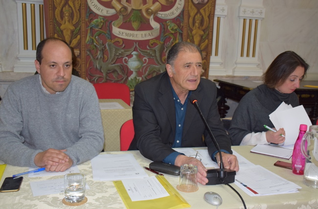 Foto da Mesa da AME reunida a 28 de fevereiro de 2020